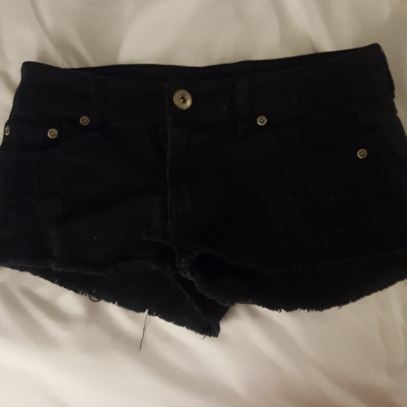 3 set of short shorts - Picture 3 of 4